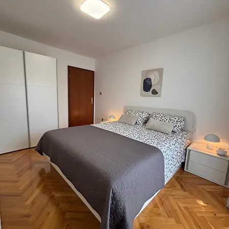 Appartamento Miki-free Parking Rovigno
